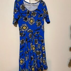 Lularoe Nicole Floral Blue Dress with Daisies